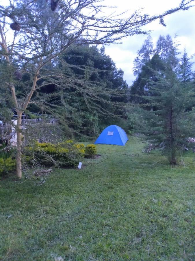 Camp Mahon Gardens Hotel Nanyuki Exterior foto